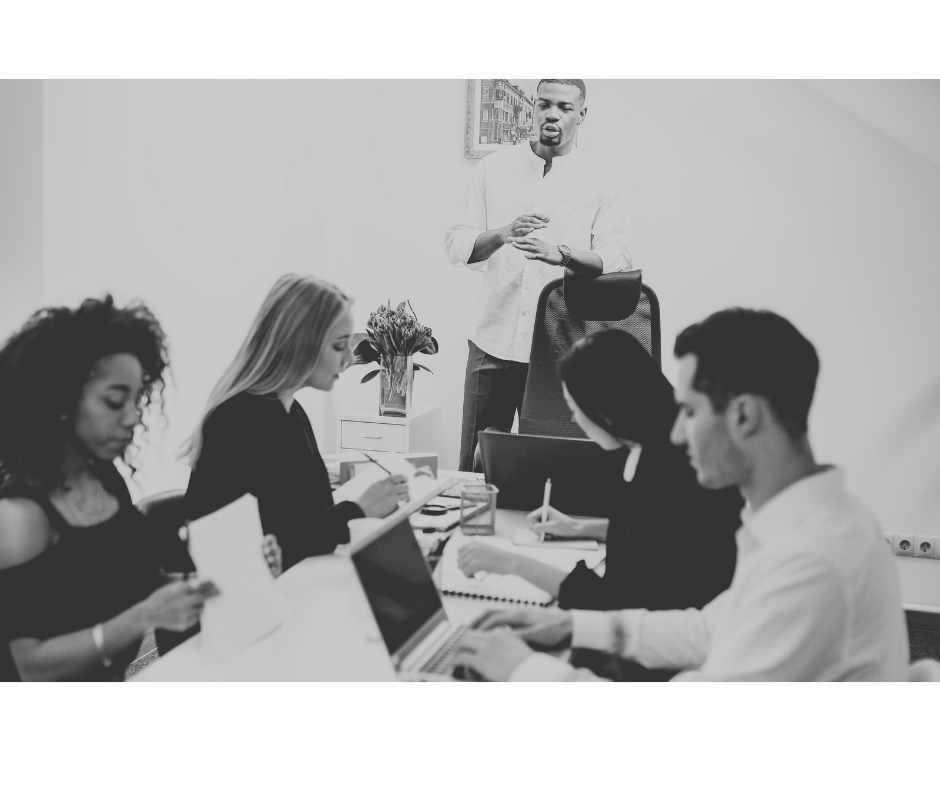 DISCIPULAR: formación y servicio